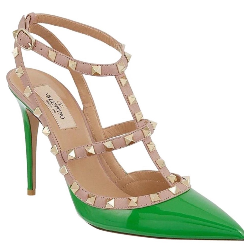 !!SOLD!!Valentino Rockstuds Slingback